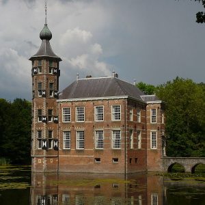 800px-Kasteel_Bouvigne_P1020463